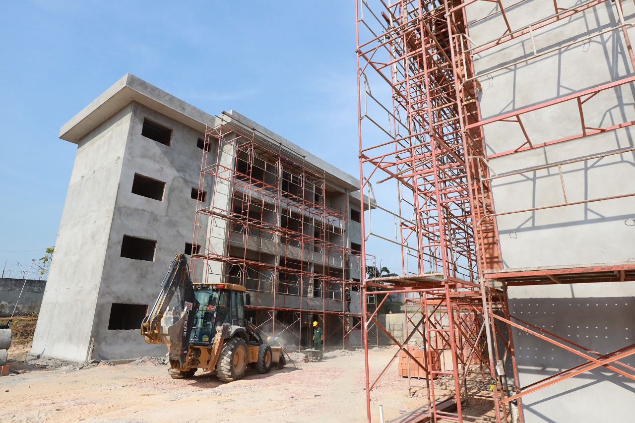 Amazonas Meu Lar impulsiona setor da construção civil no primeiro quadrimestre de 2025